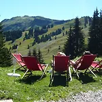 La Terrasse De Chalet *